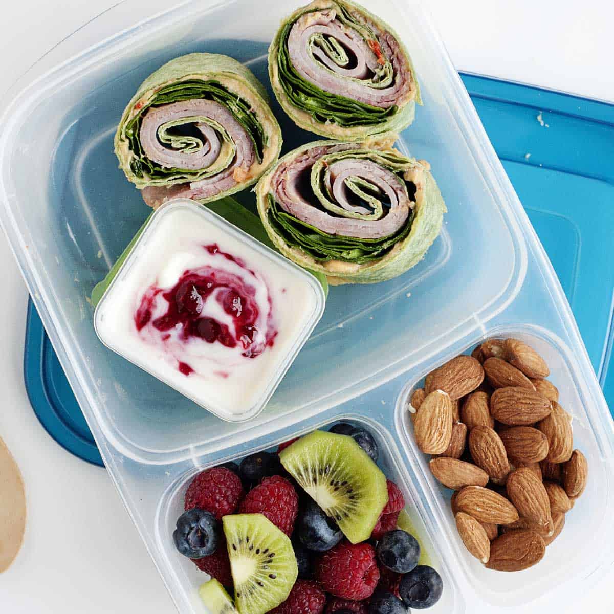 Turkey Pinwheel Sandwiches with Hummus
