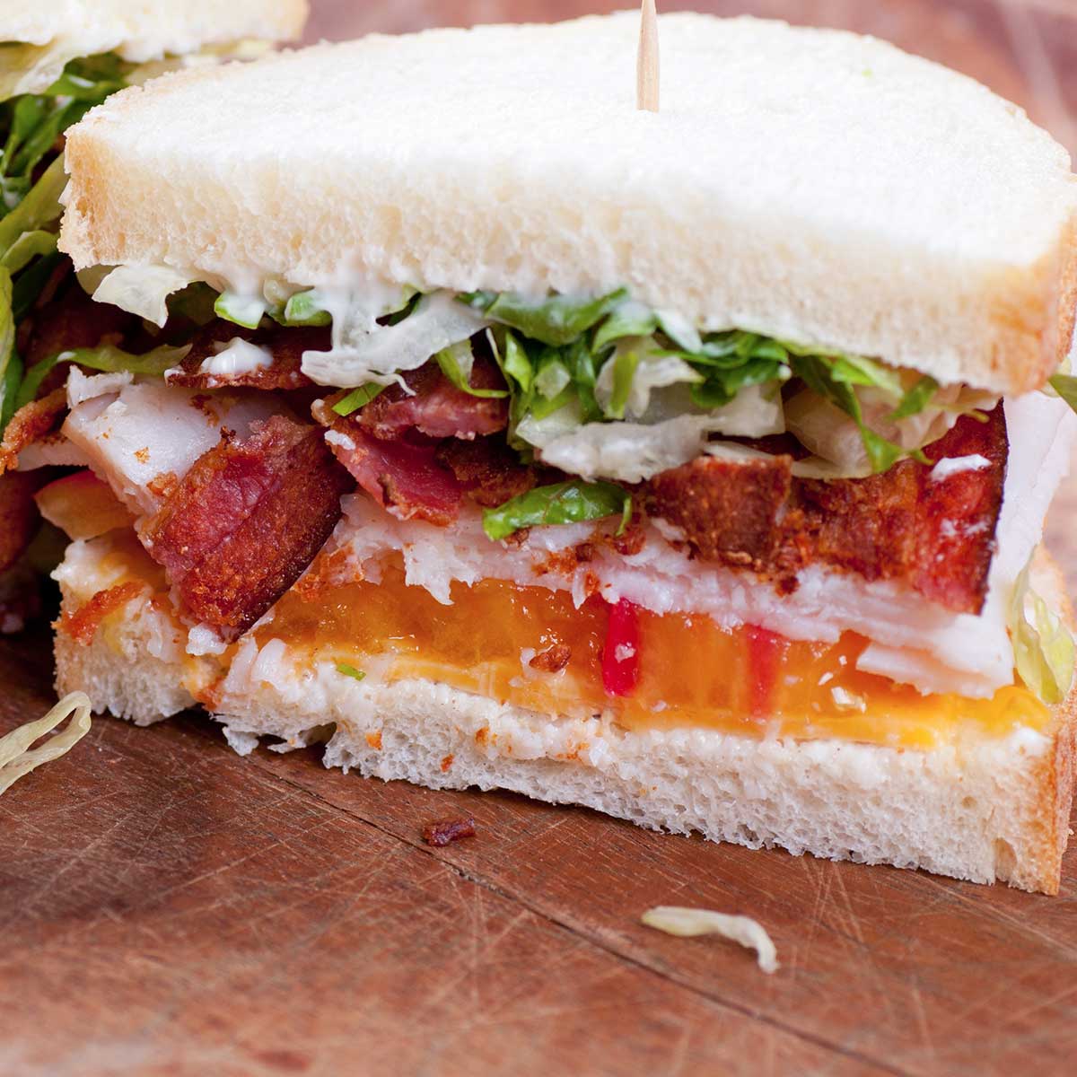 Deli Style Turkey Bacon Sandwich MOMables